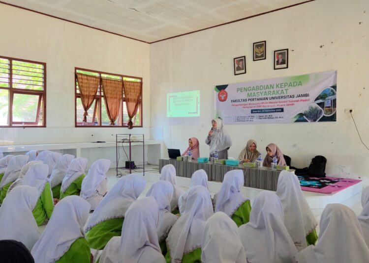 Pengembangan Wirausaha Muda melalui Inisiasi Sekolah Peduli Pertanian SMK Asy’Ariyah, Pesantren Al-Muttaqin-Muaro Jambi