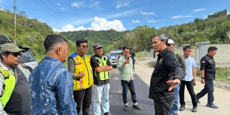 Reses, Edi Purwanto Pastikan Pengerjaan Inpres Jalan Daerah di Kerinci Berjalan Baik