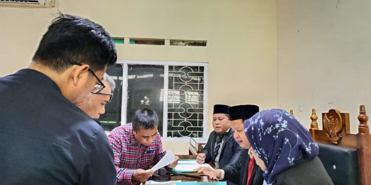 KI Jambi Gelar Sidang Sengketa Informasi Soal Rokok Ilegal
