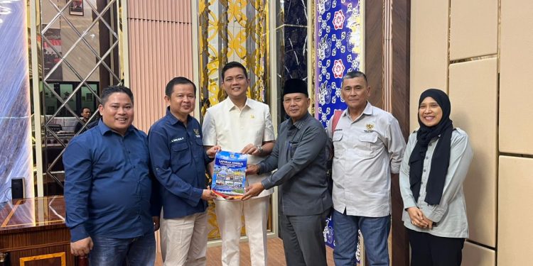 Komisi Informasi Provinsi Jambi Sampaikan Laporan Kinerja 2025 kepada Ketua DPRD