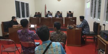 Sepakat, Majelis Bacakan Putusan Mediasi Sengketa Informasi Dana Desa di Desa Sumber Jaya