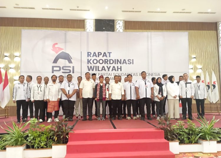 Pengurus DPW PSI Dilantik, Raja Juli Antoni Yakin Romi Haryanto Bisa Bawa PSI Jadi Kekuatan Baru di Jambi